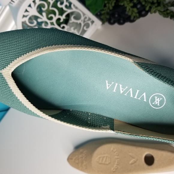 Vivaia Malia Pointed Toe Flat Turquoise - Picture 2 of 8